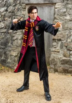 Harry Potter Adult Deluxe Gryffindor Robe